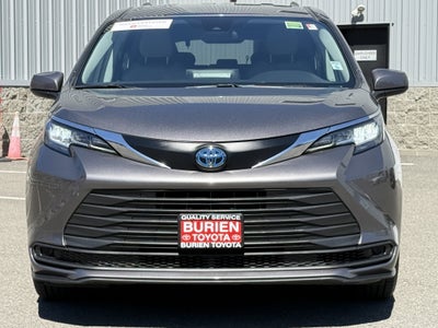 2021 Toyota Sienna LE 8-Passenger