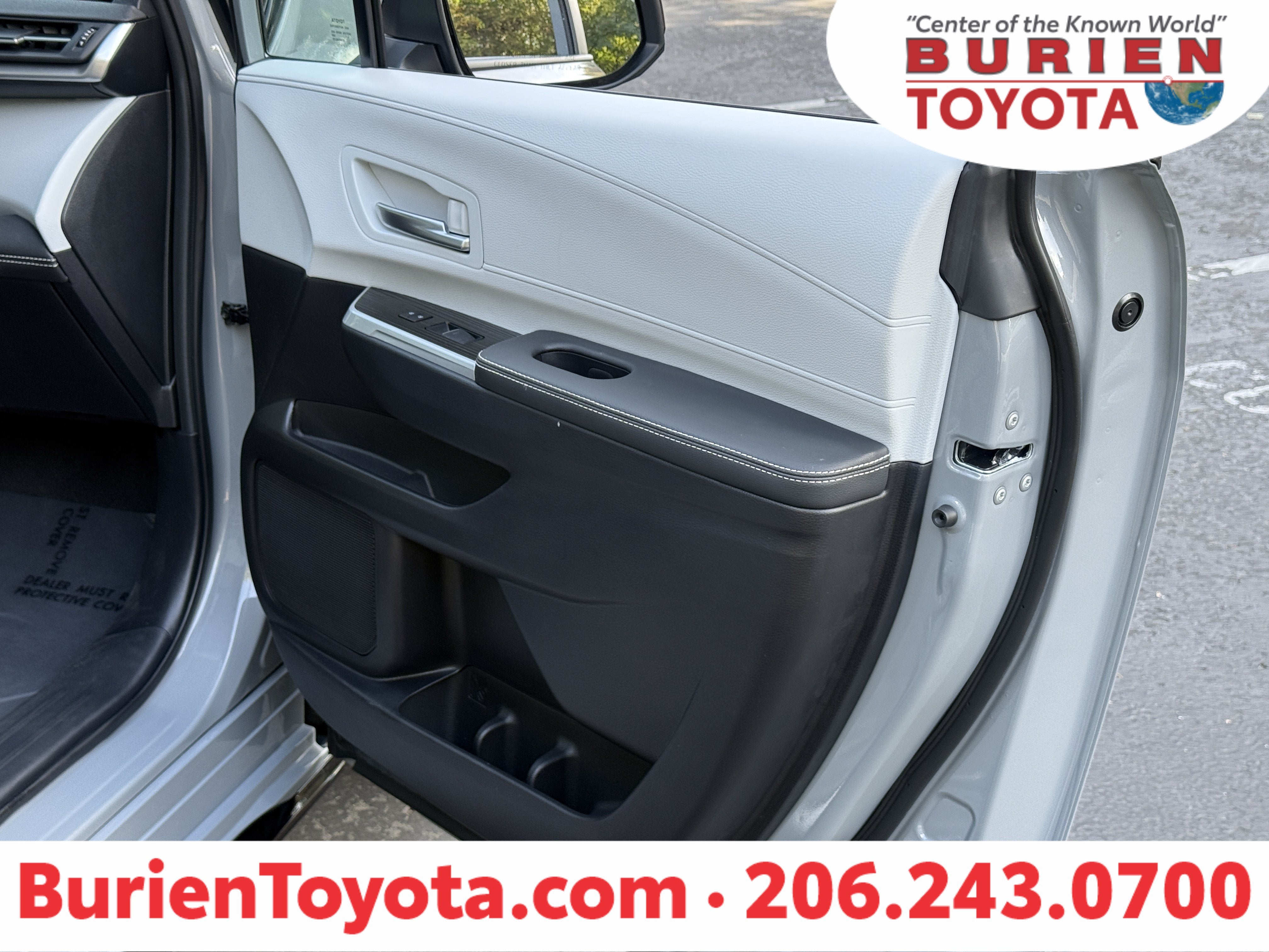 2026 Toyota Sienna XSE 7-Passenger