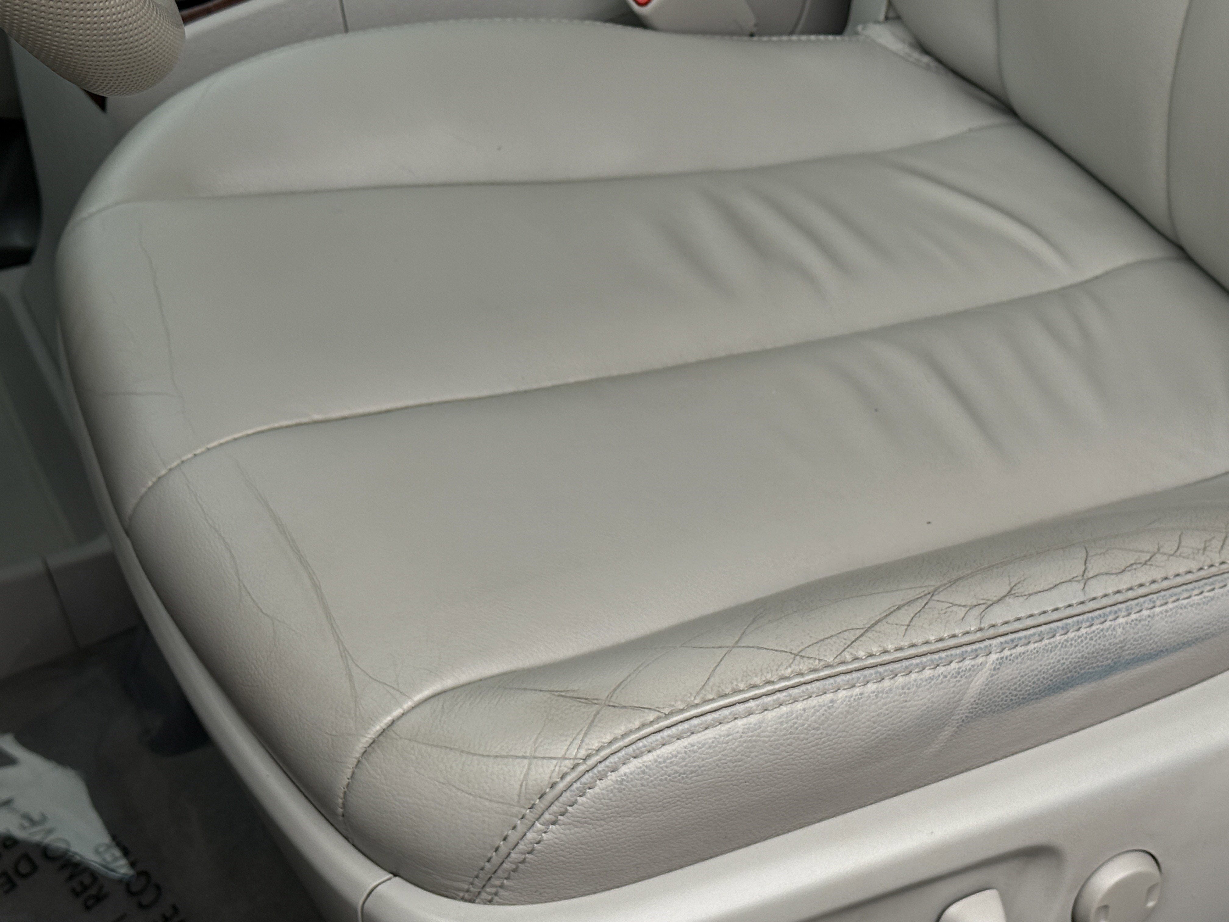 2014 Toyota Sienna XLE 8-Passenger