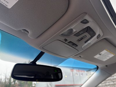 2014 Toyota Sienna XLE 8-Passenger