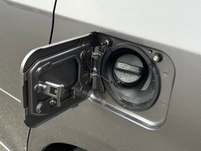 2014 Toyota Sienna XLE 8-Passenger