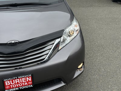 2014 Toyota Sienna XLE 8-Passenger