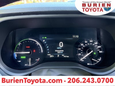 2025 Toyota Sienna XLE 8-Passenger