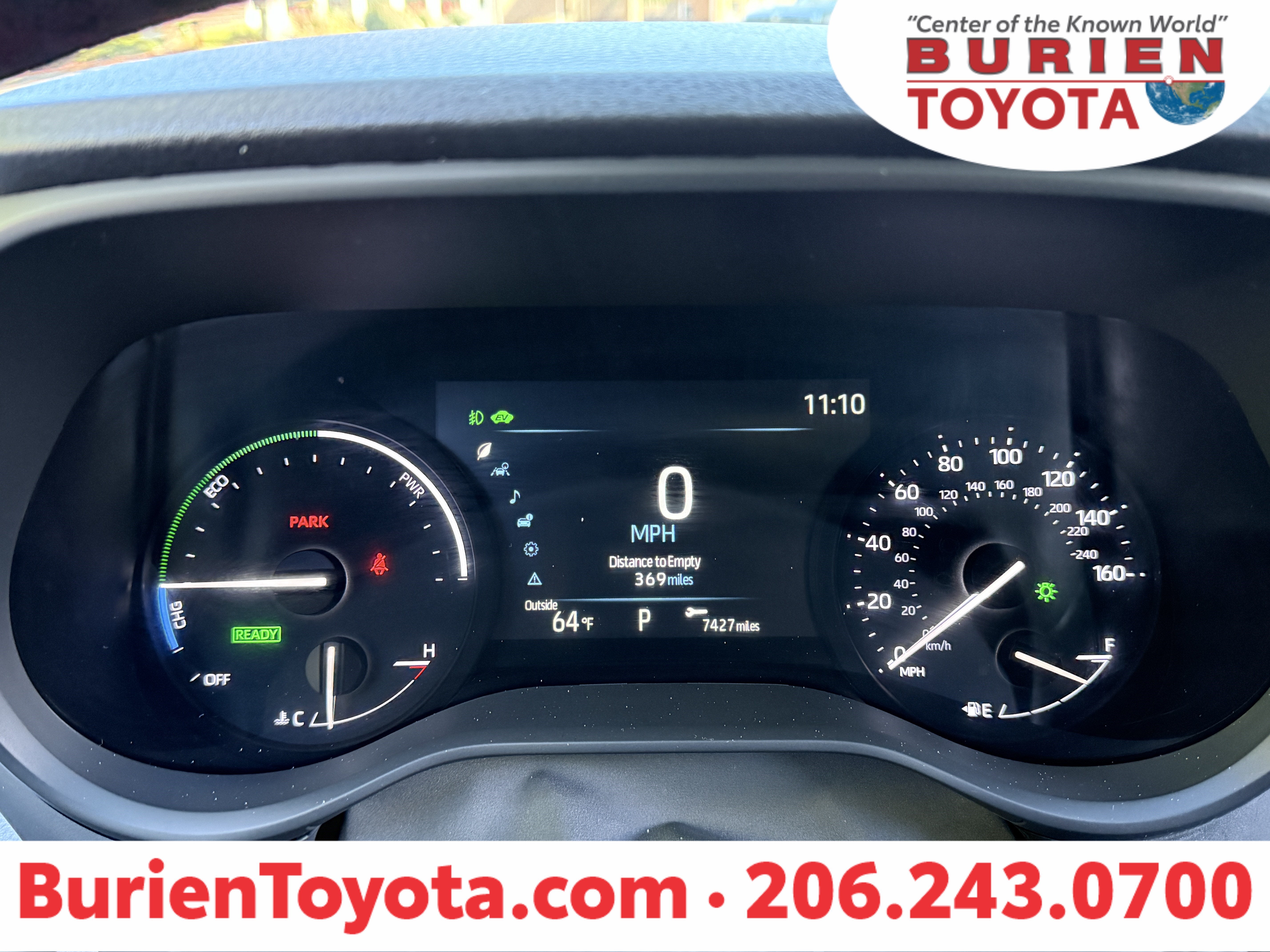 2025 Toyota Sienna XLE 8-Passenger