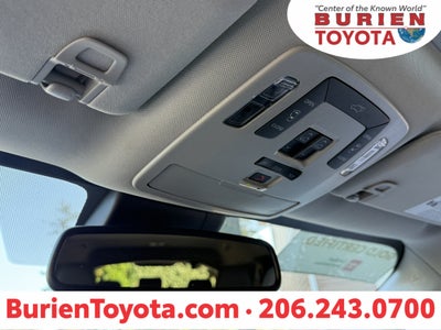 2025 Toyota Sienna XLE 8-Passenger