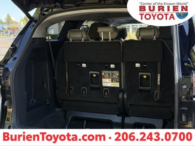 2025 Toyota Sienna XLE 8-Passenger