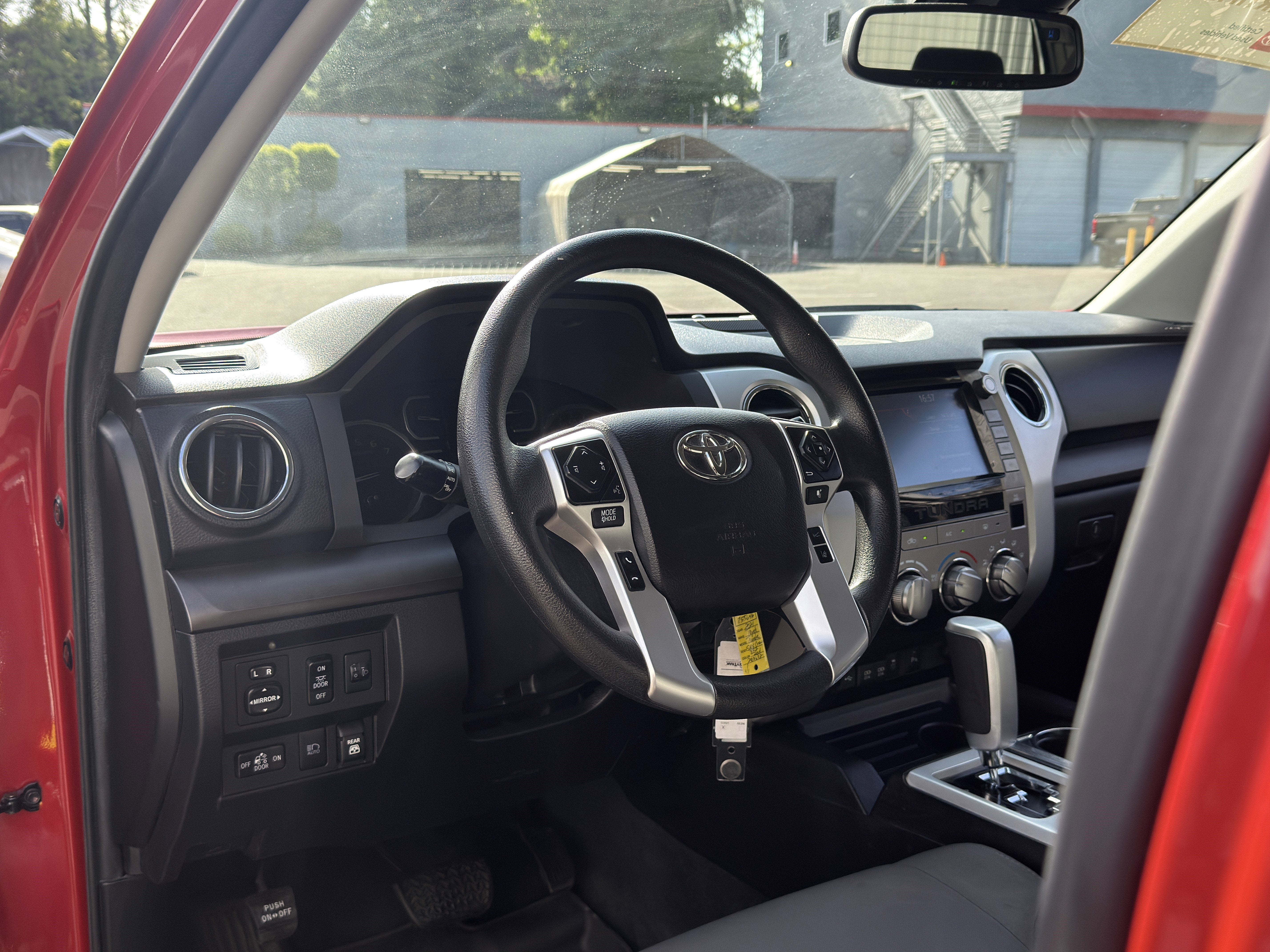 2021 Toyota Tundra 2WD SR5