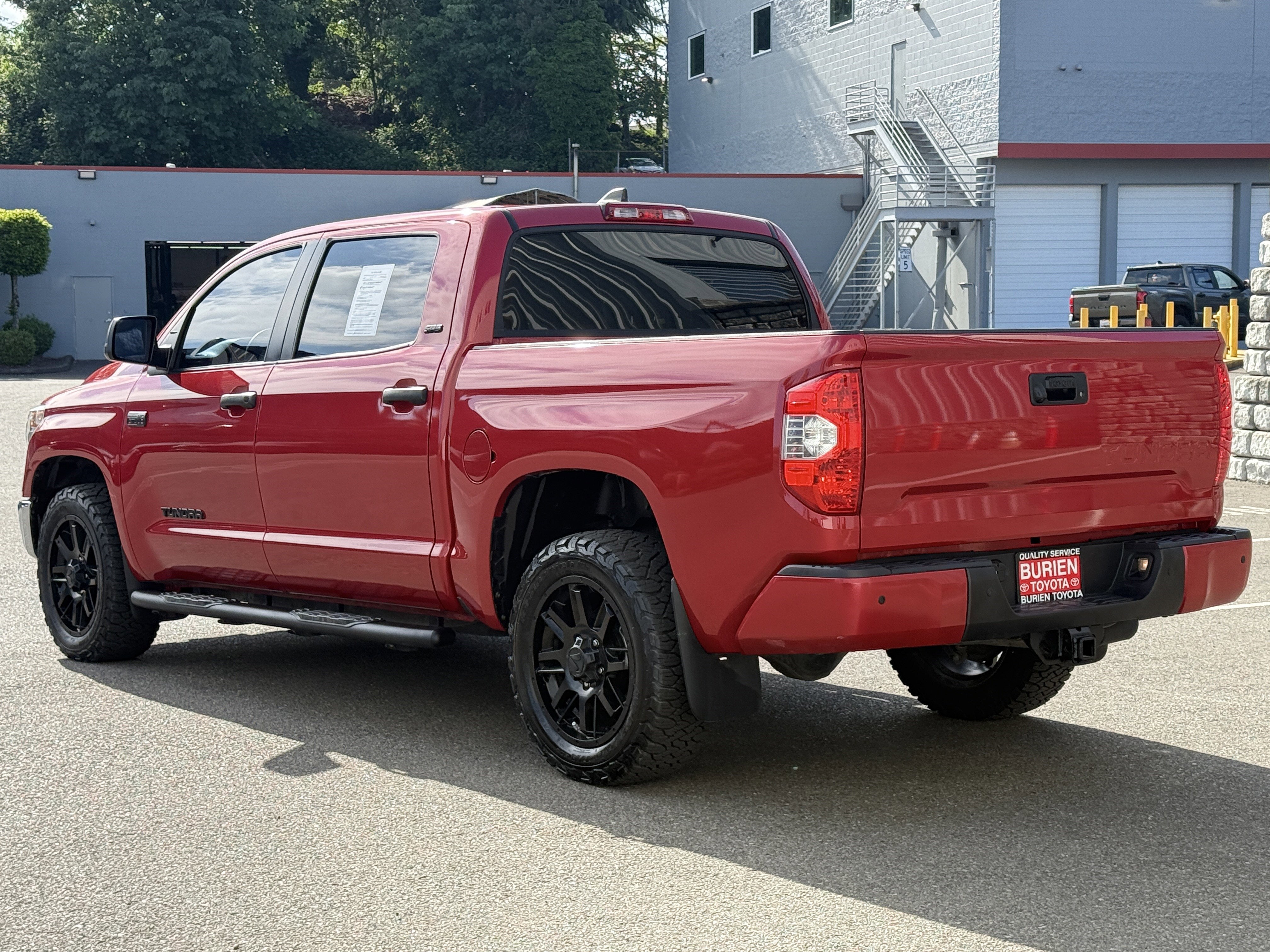 2021 Toyota Tundra 2WD SR5