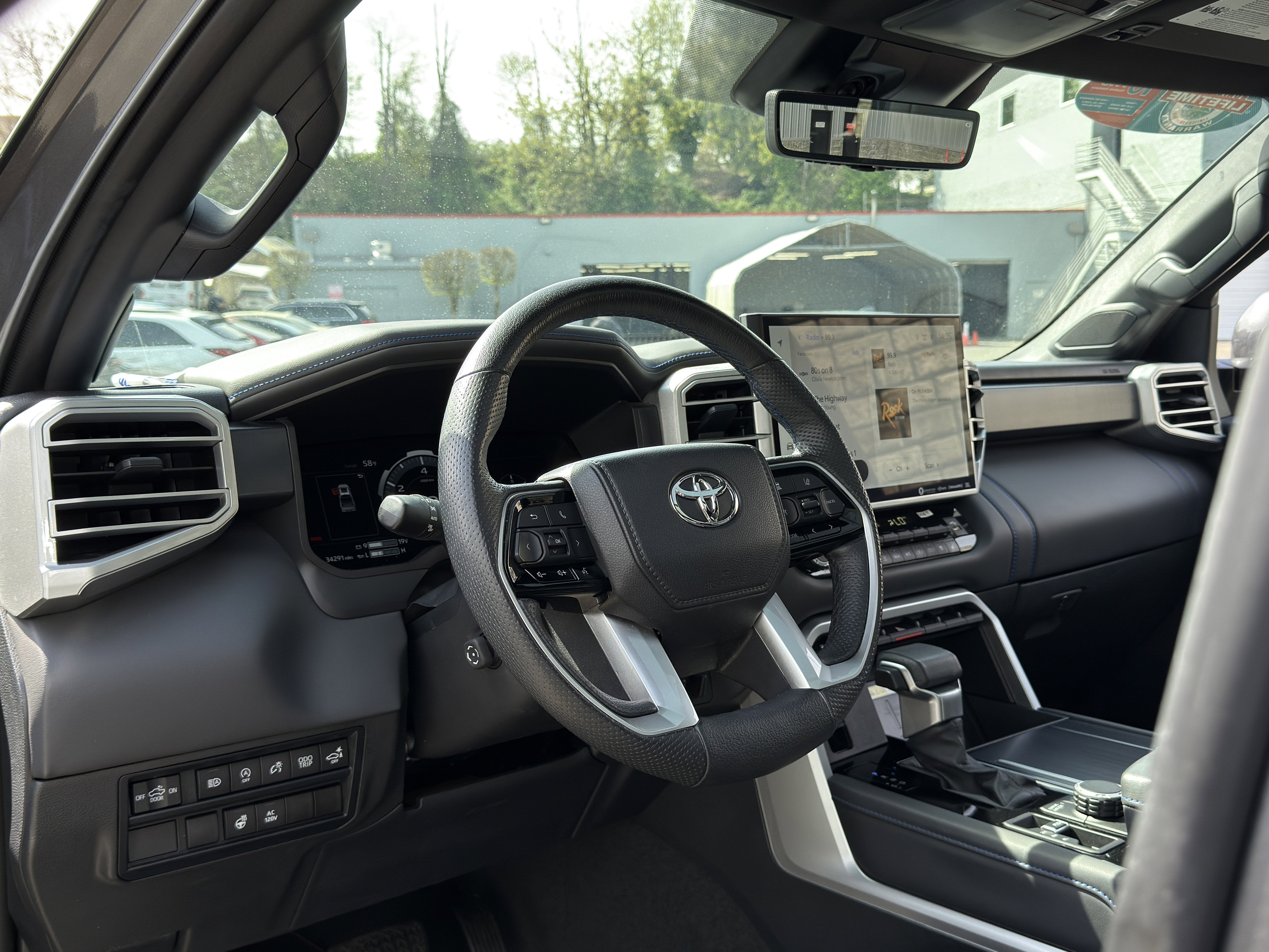 2023 Toyota Tundra 4WD Platinum