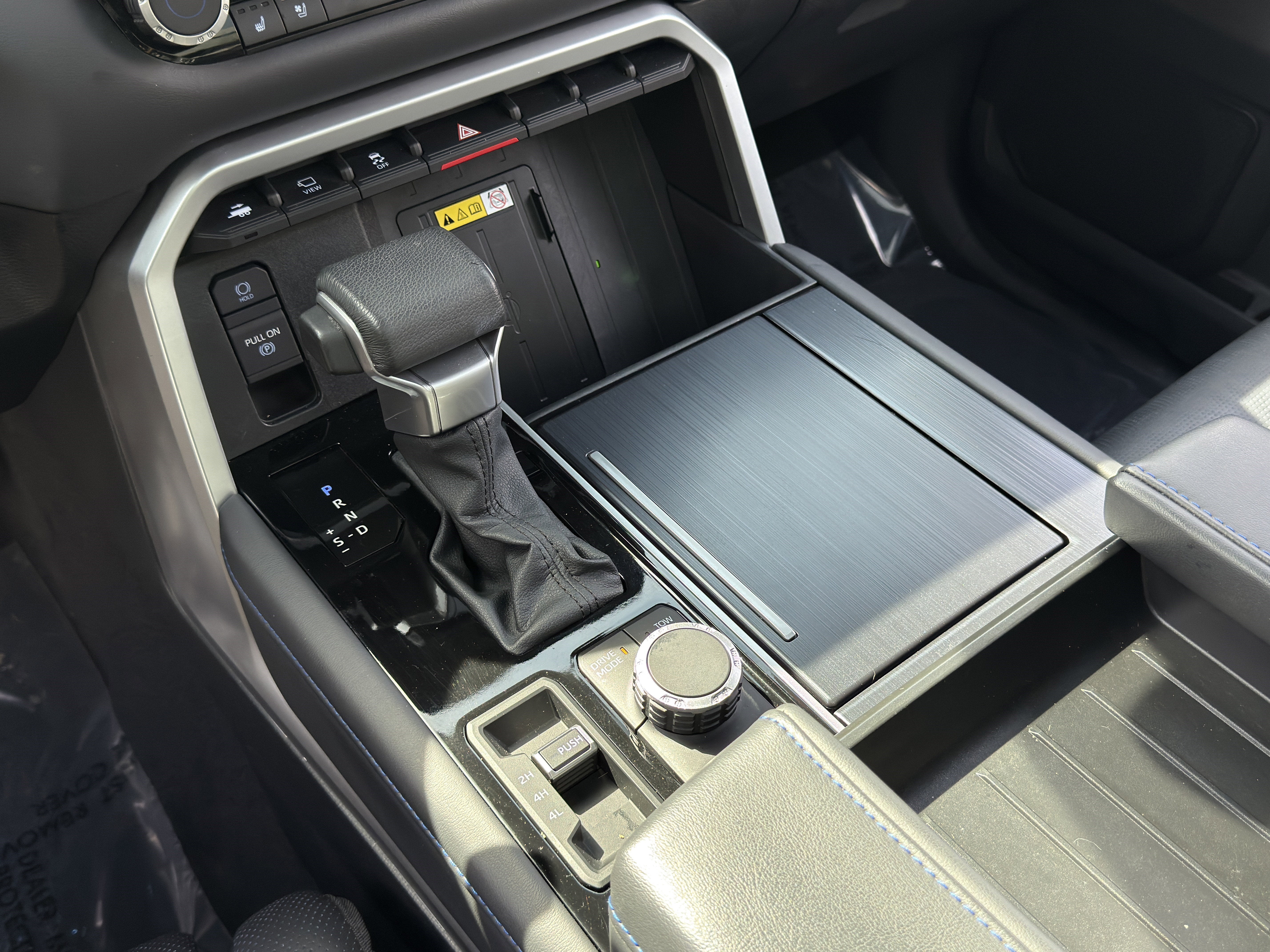 2023 Toyota Tundra 4WD Platinum