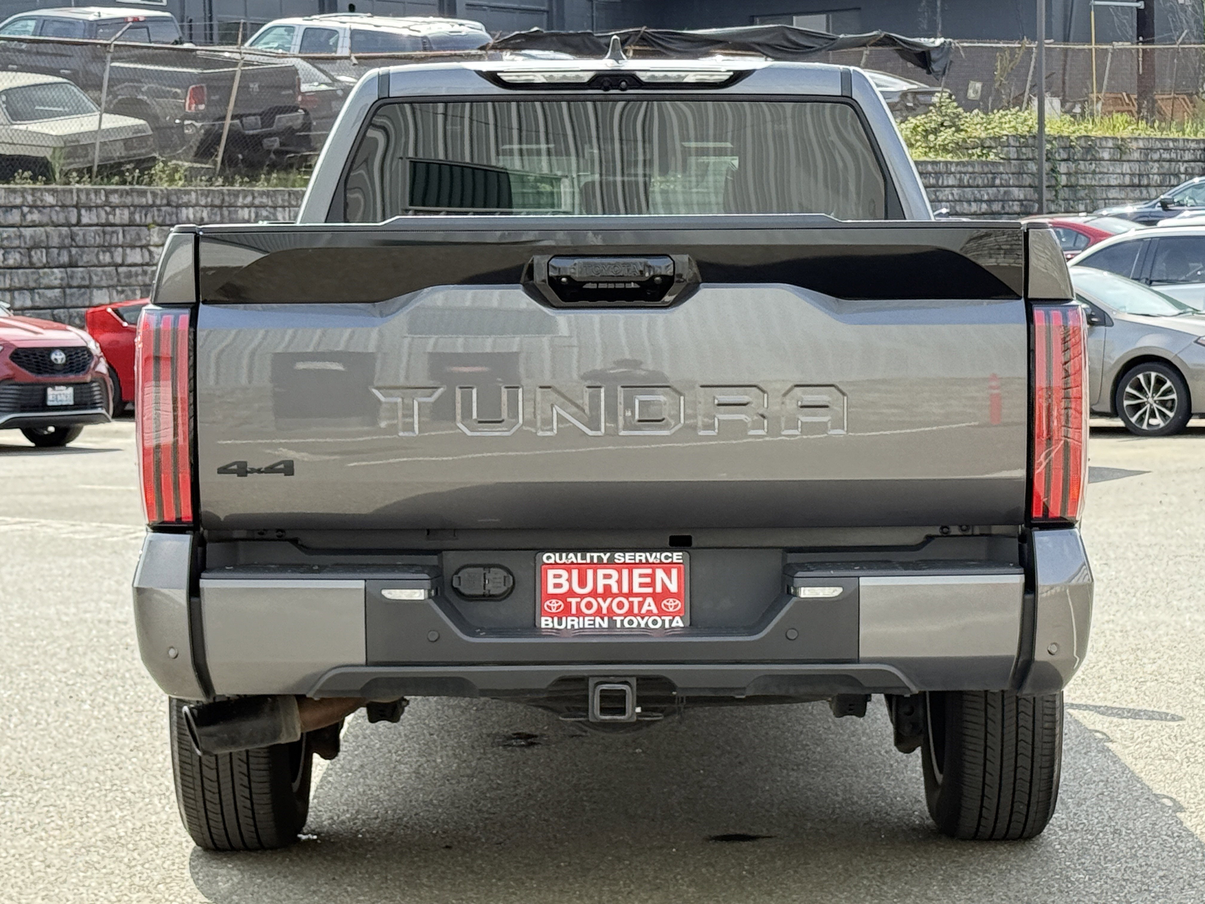 2023 Toyota Tundra 4WD Platinum