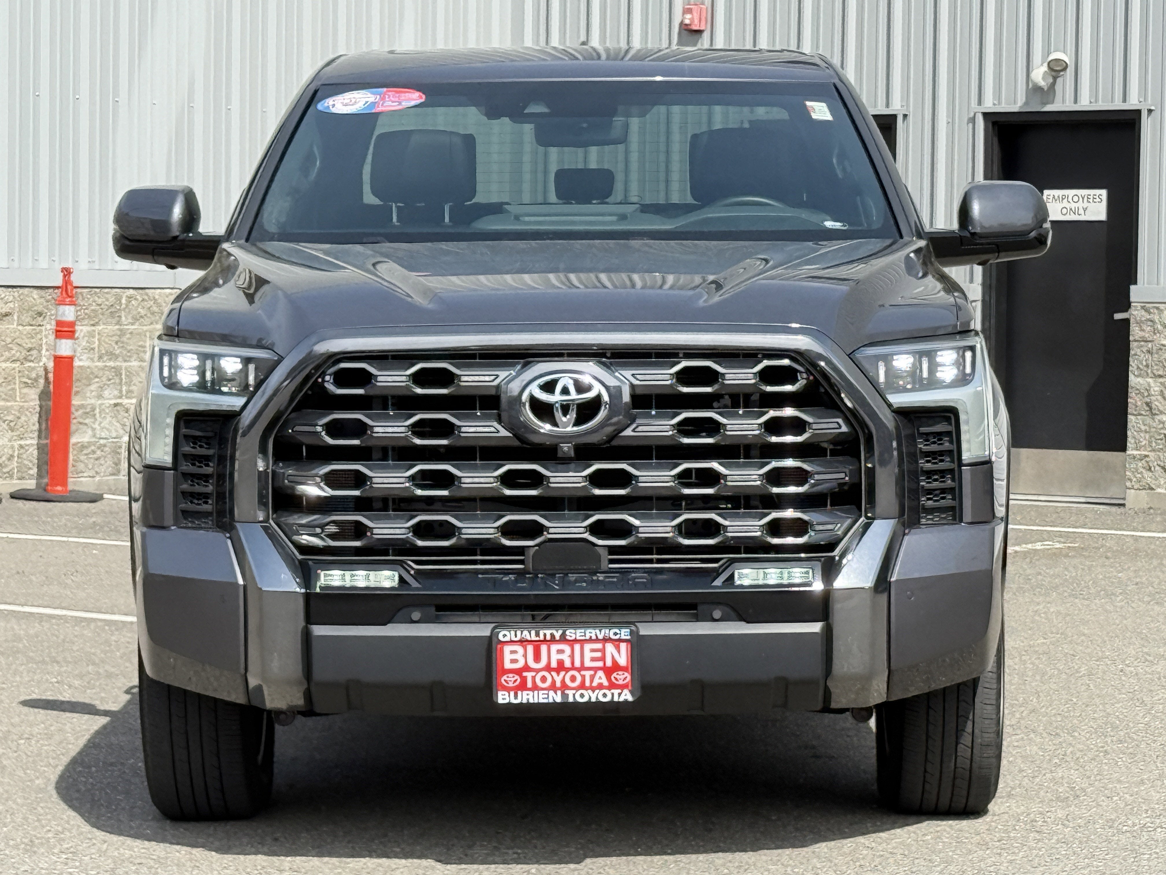 2023 Toyota Tundra 4WD Platinum