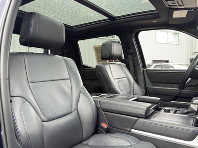 2024 Toyota Tundra 4WD Platinum HV