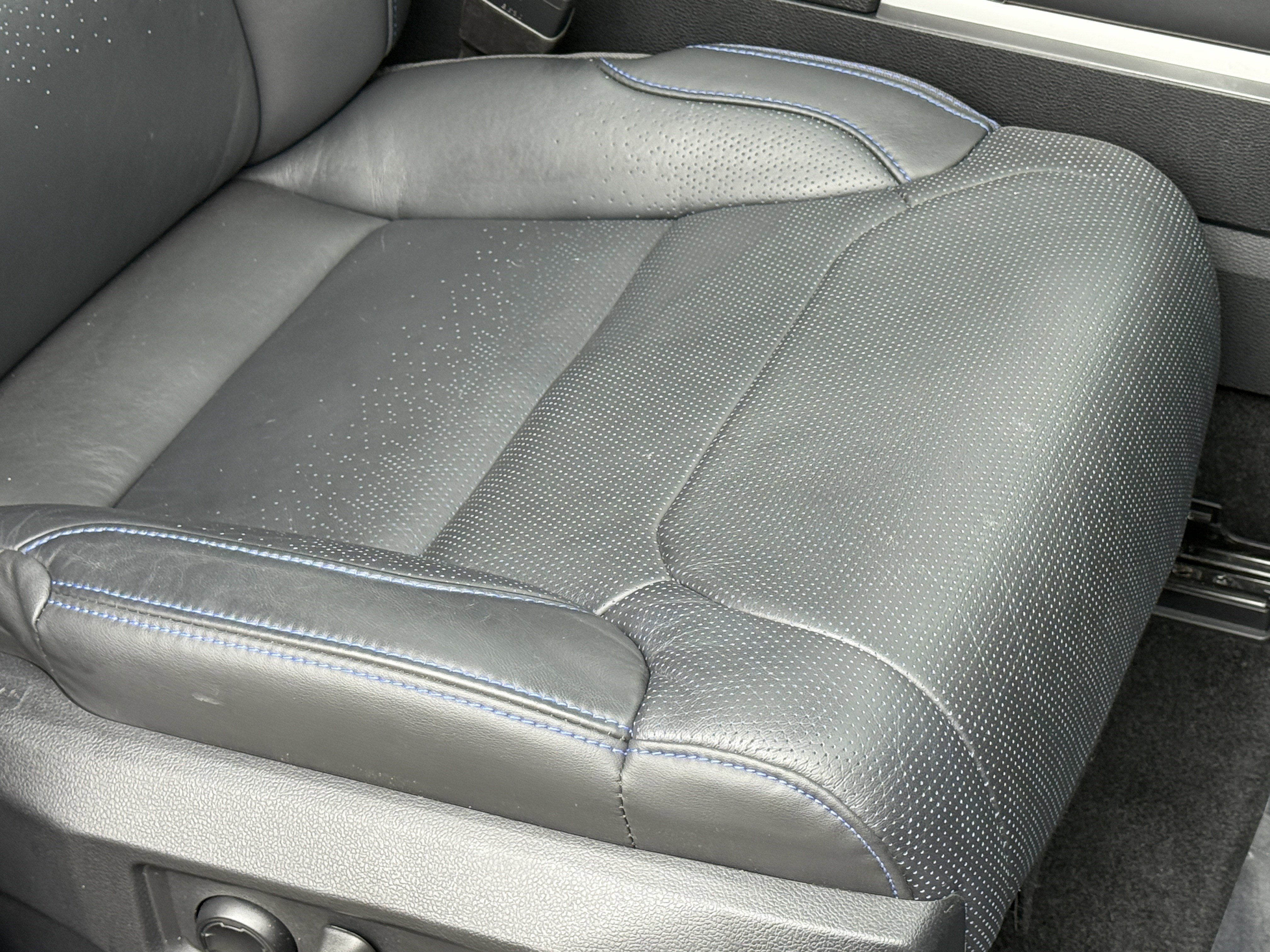 2024 Toyota Tundra 4WD Platinum HV