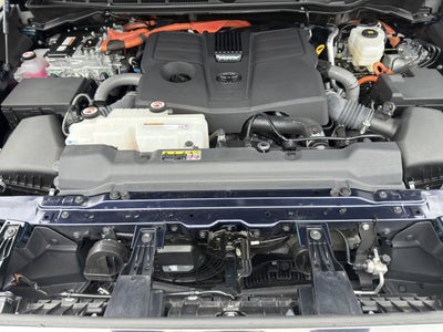 2024 Toyota Tundra 4WD Platinum HV