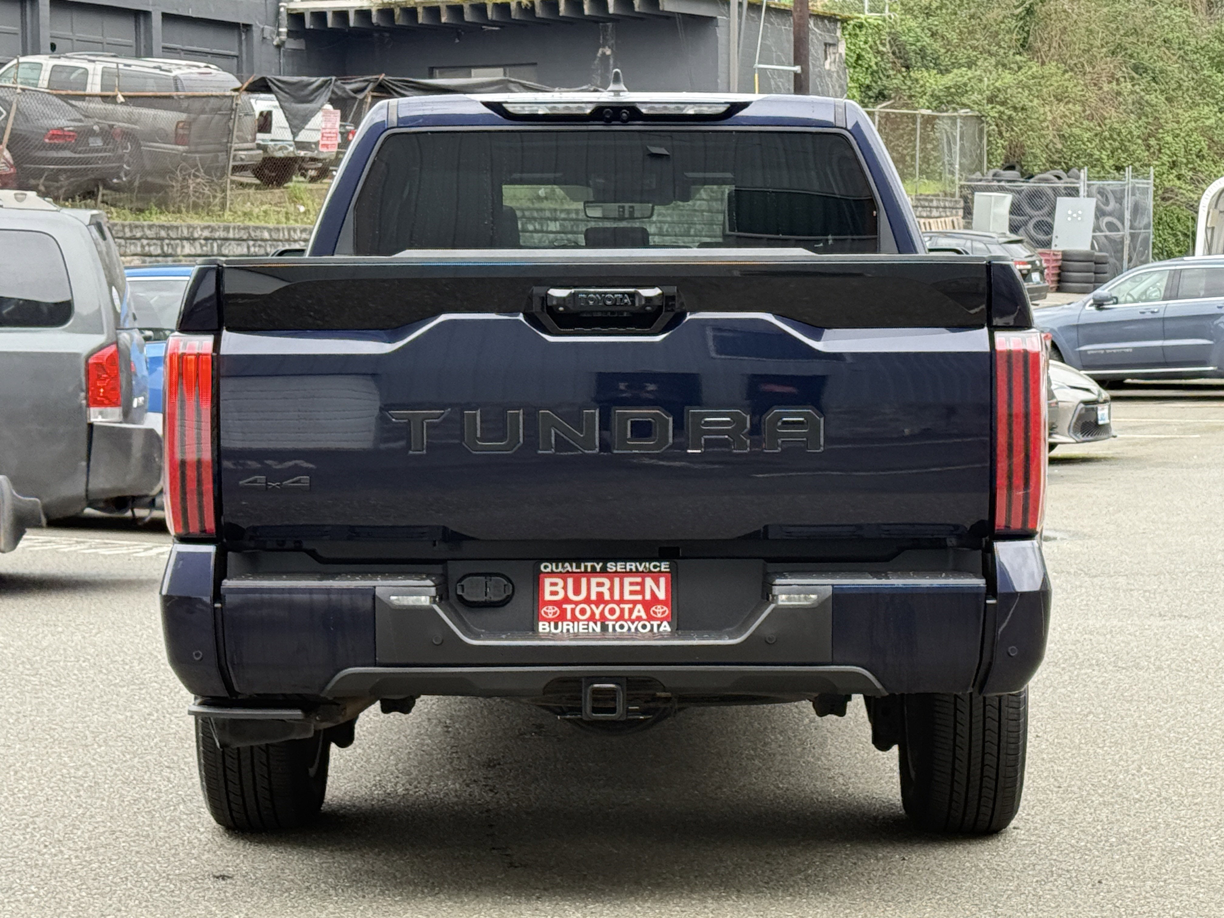 2024 Toyota Tundra 4WD Platinum HV