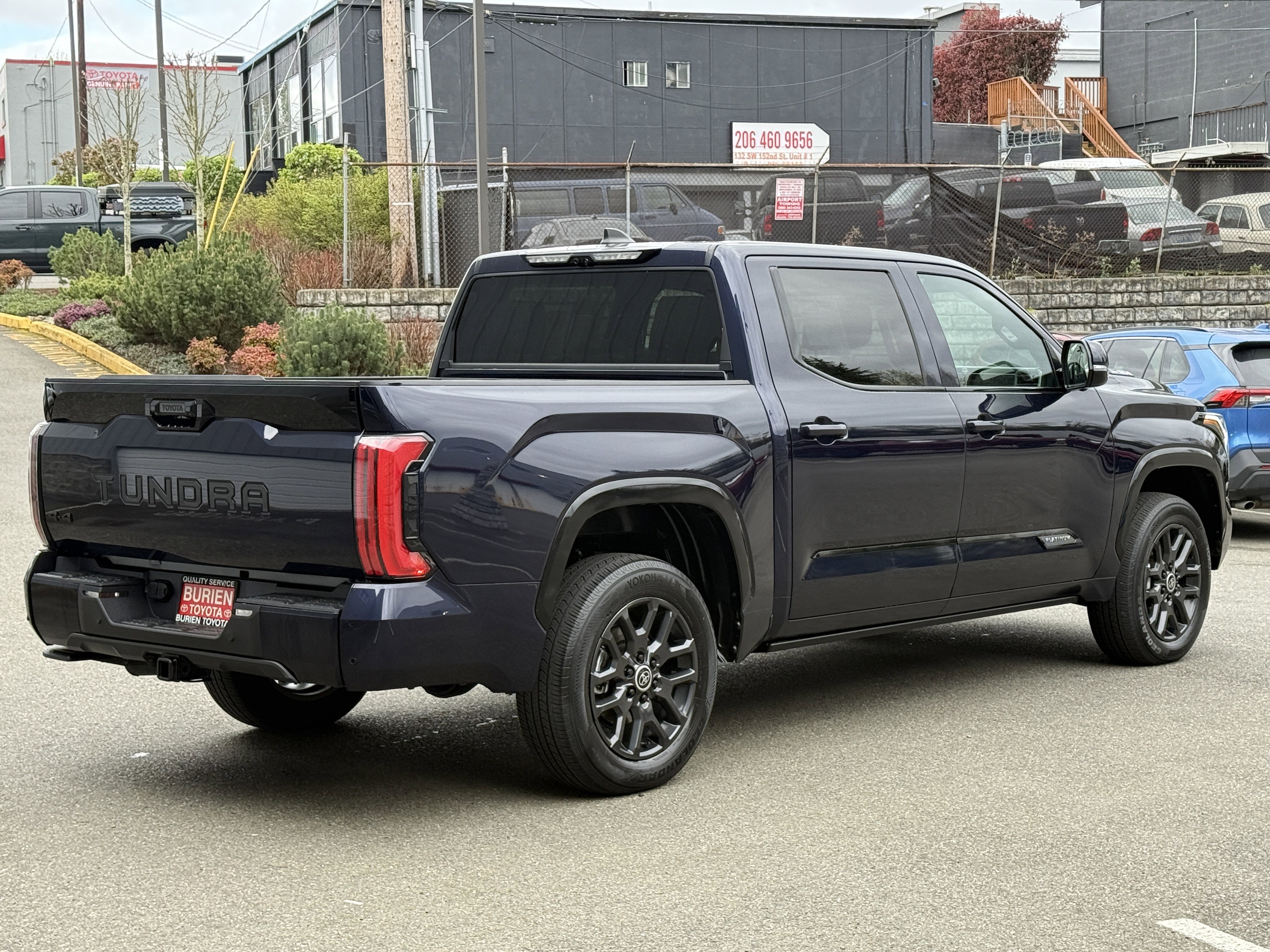 2024 Toyota Tundra 4WD Platinum HV