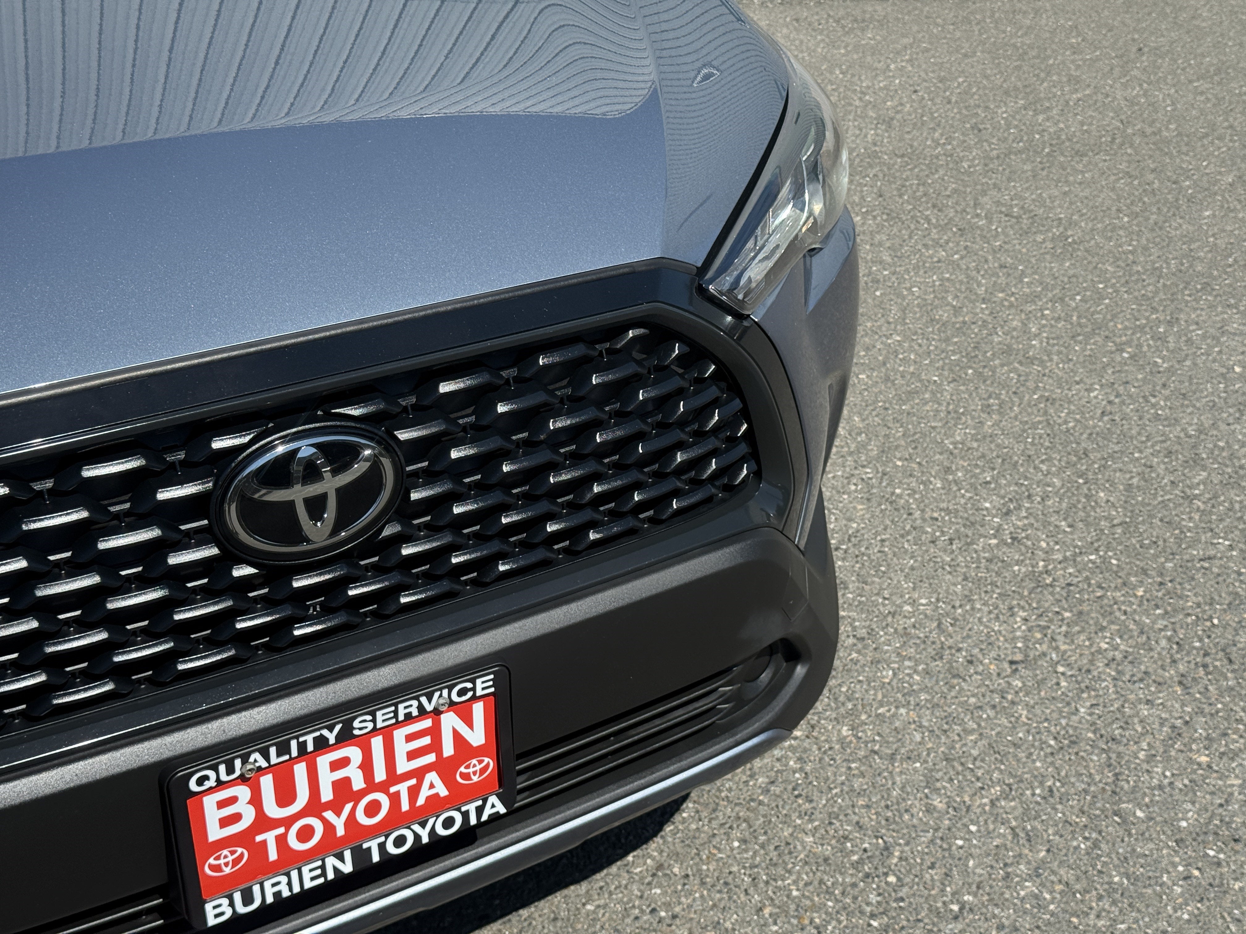 2023 Toyota Corolla Cross LE