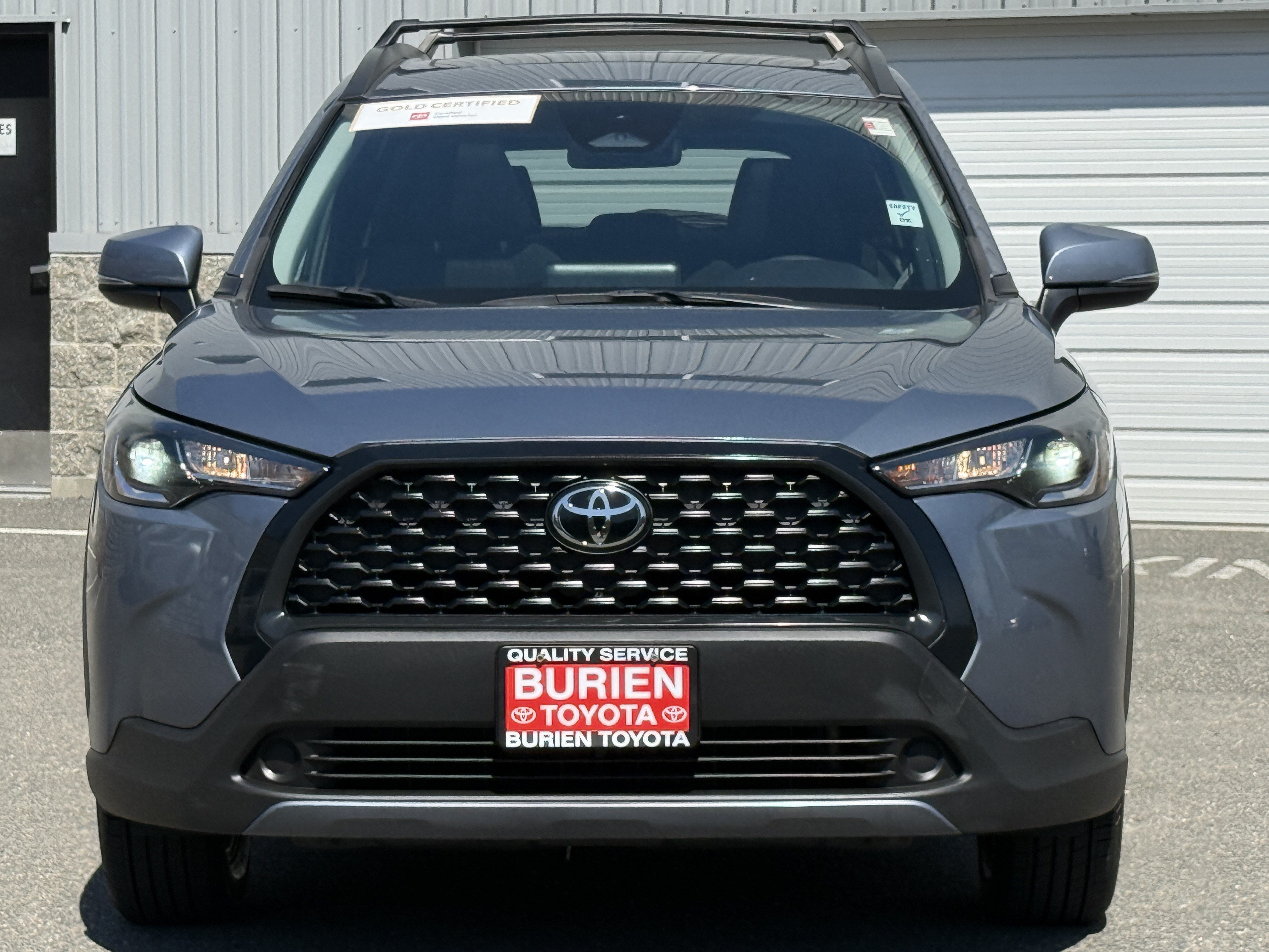 2023 Toyota Corolla Cross LE