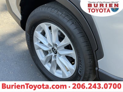 2023 Toyota Corolla Cross LE