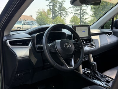 2025 Toyota Corolla Cross XLE