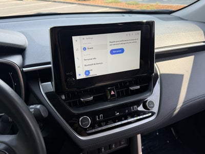 2025 Toyota Corolla Cross XLE