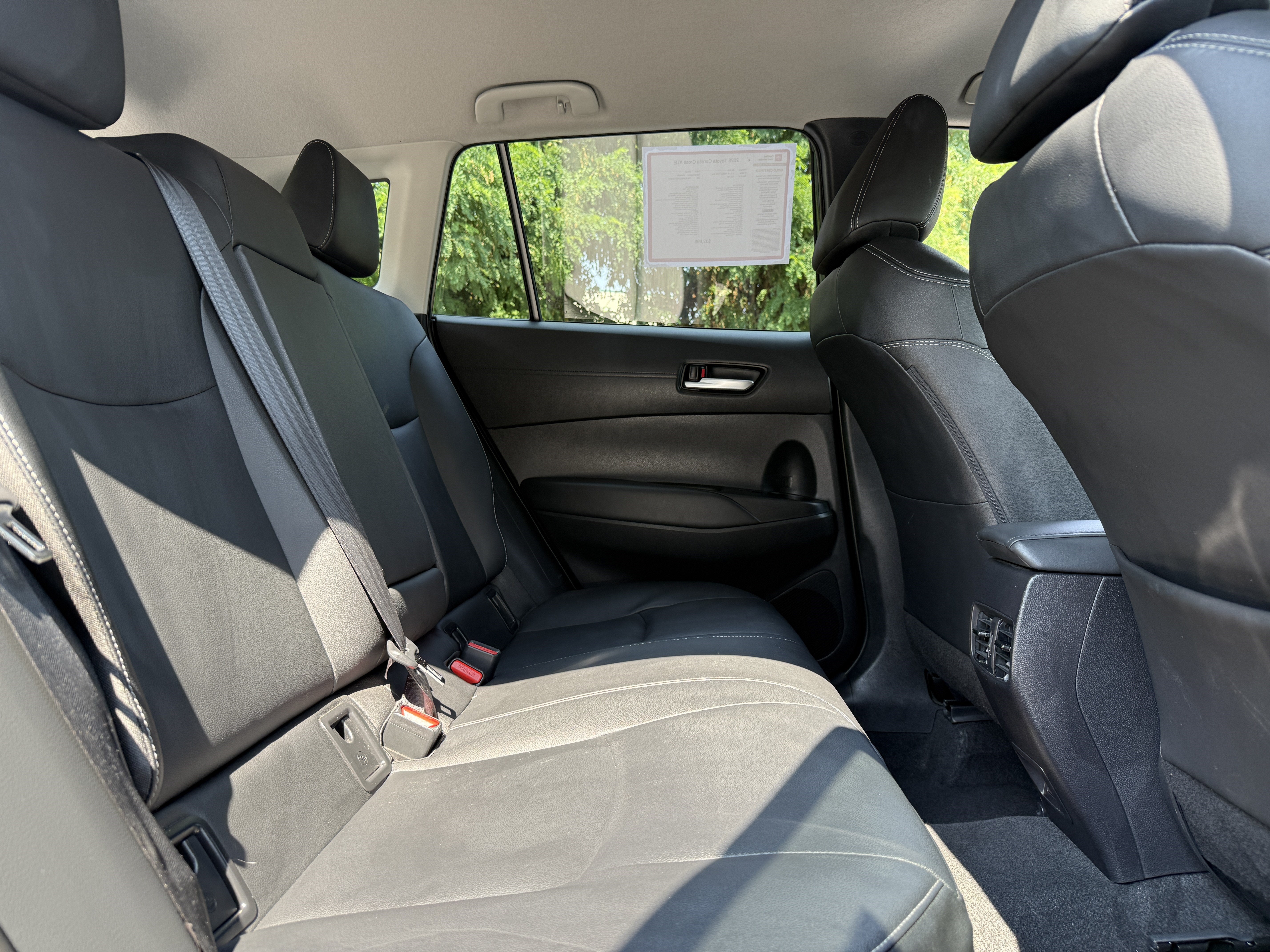2025 Toyota Corolla Cross XLE