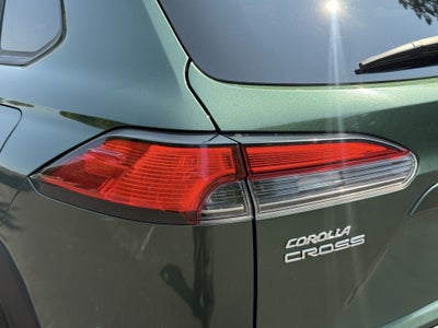 2025 Toyota Corolla Cross XLE
