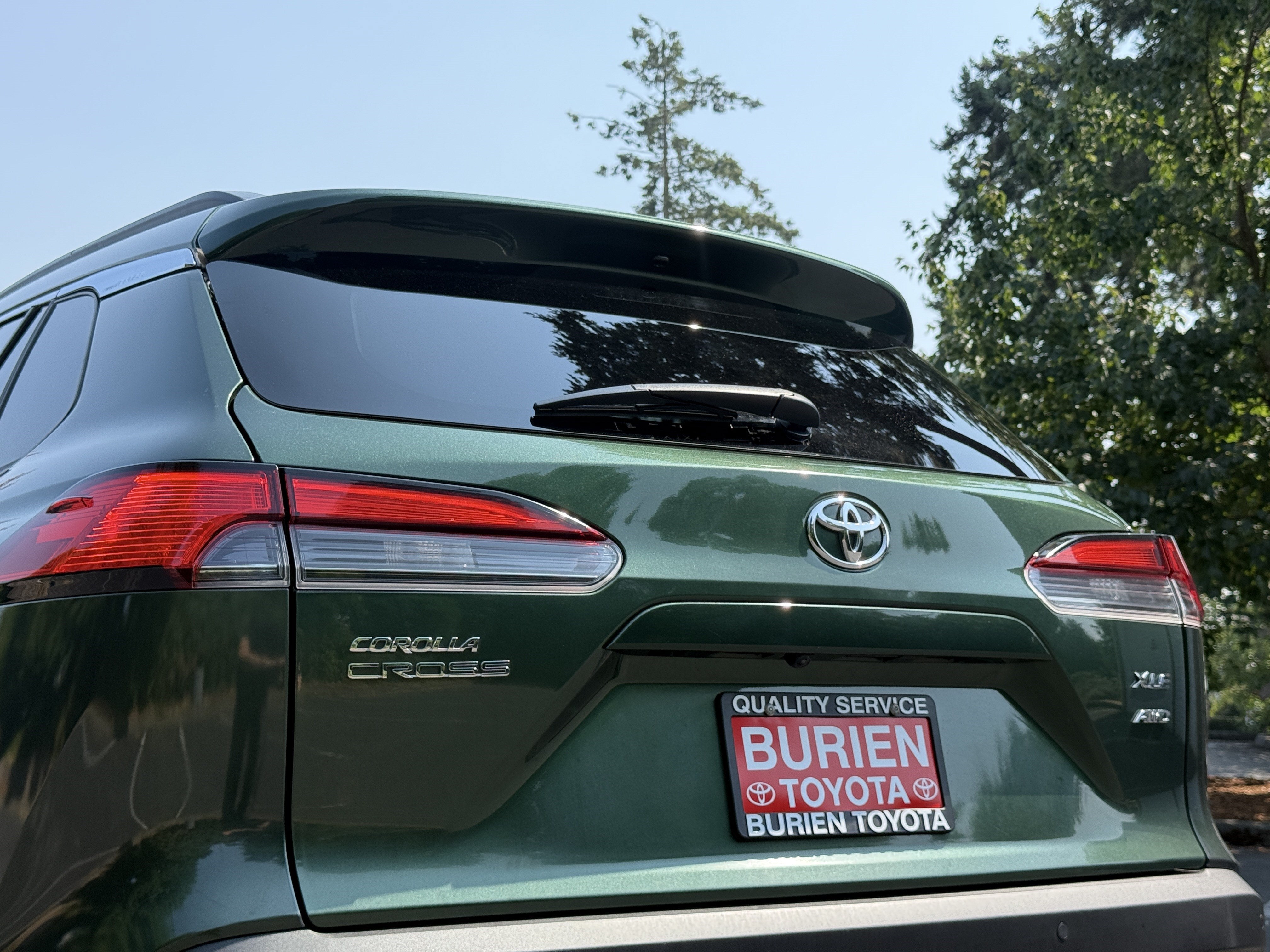 2025 Toyota Corolla Cross XLE