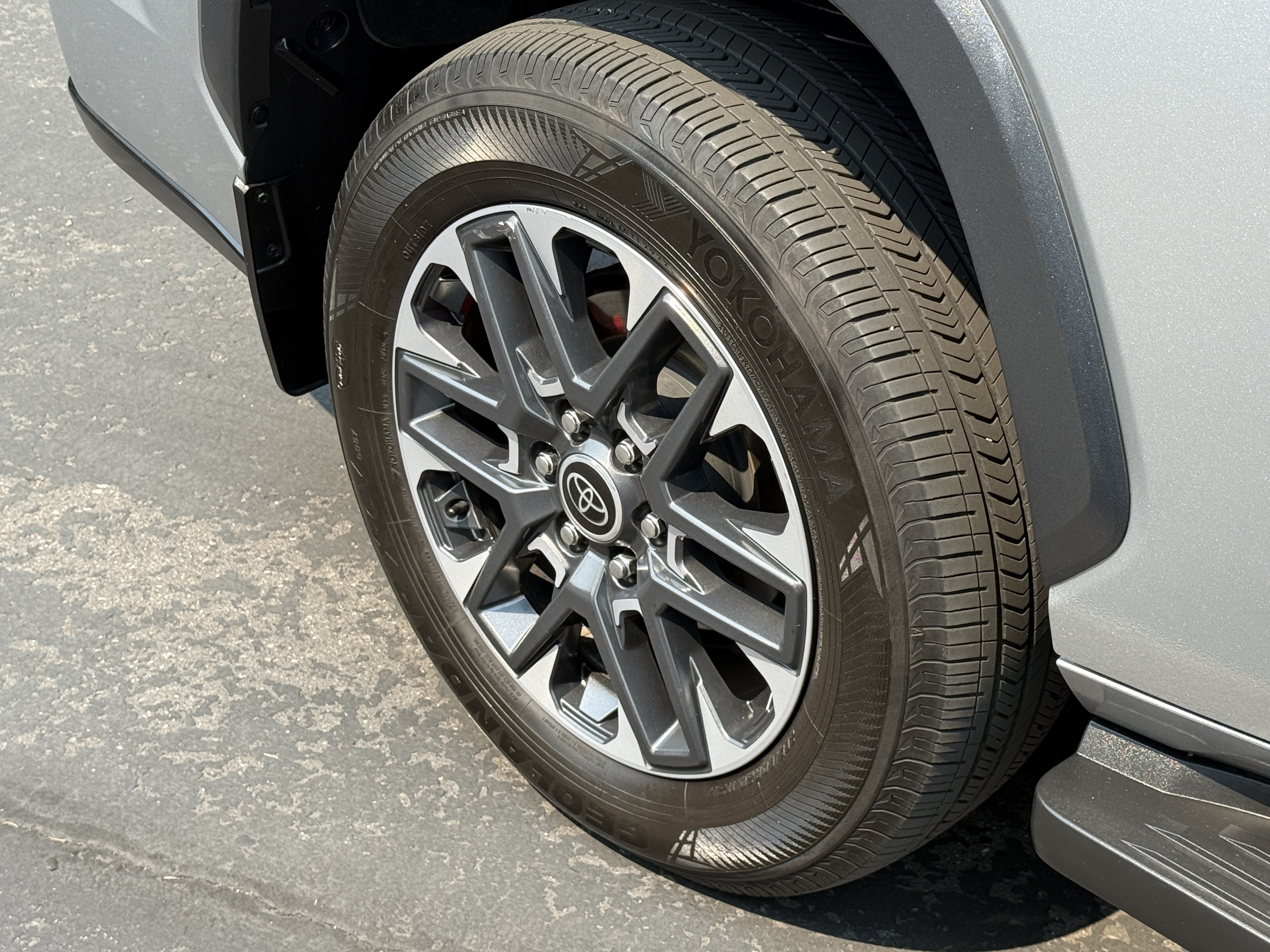 2023 Toyota Sequoia Limited