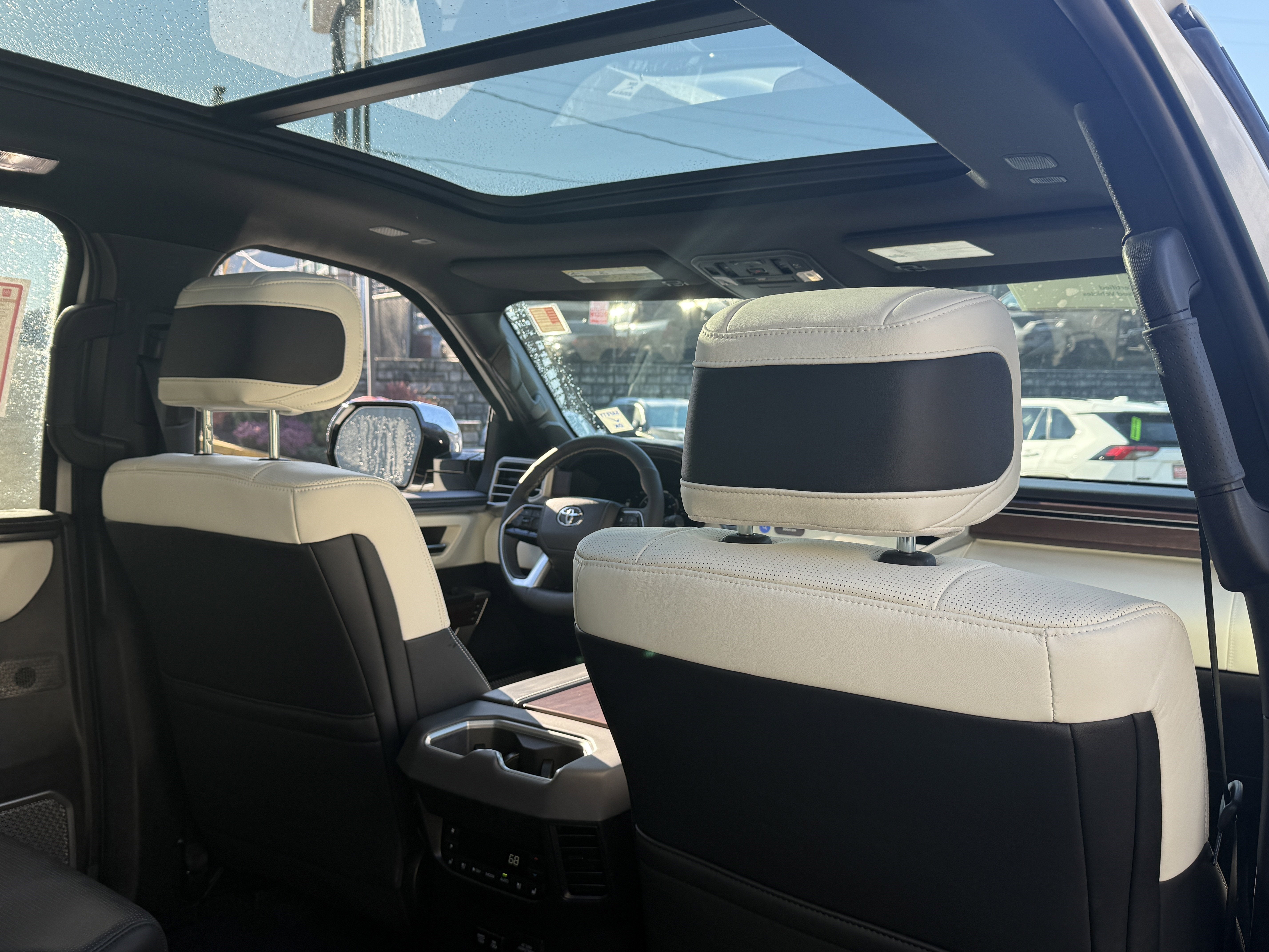 2025 Toyota Sequoia Capstone