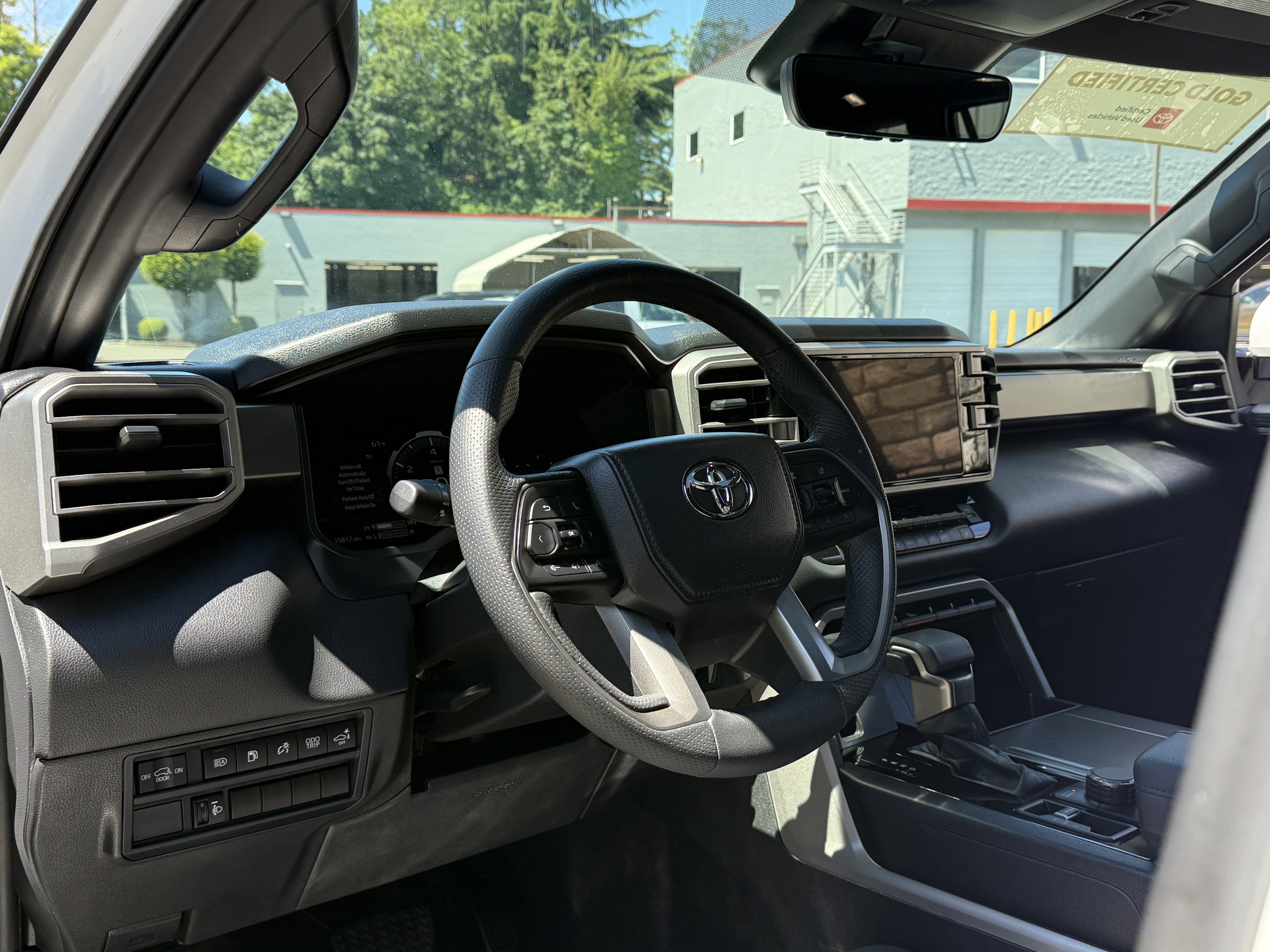 2025 Toyota Sequoia SR5