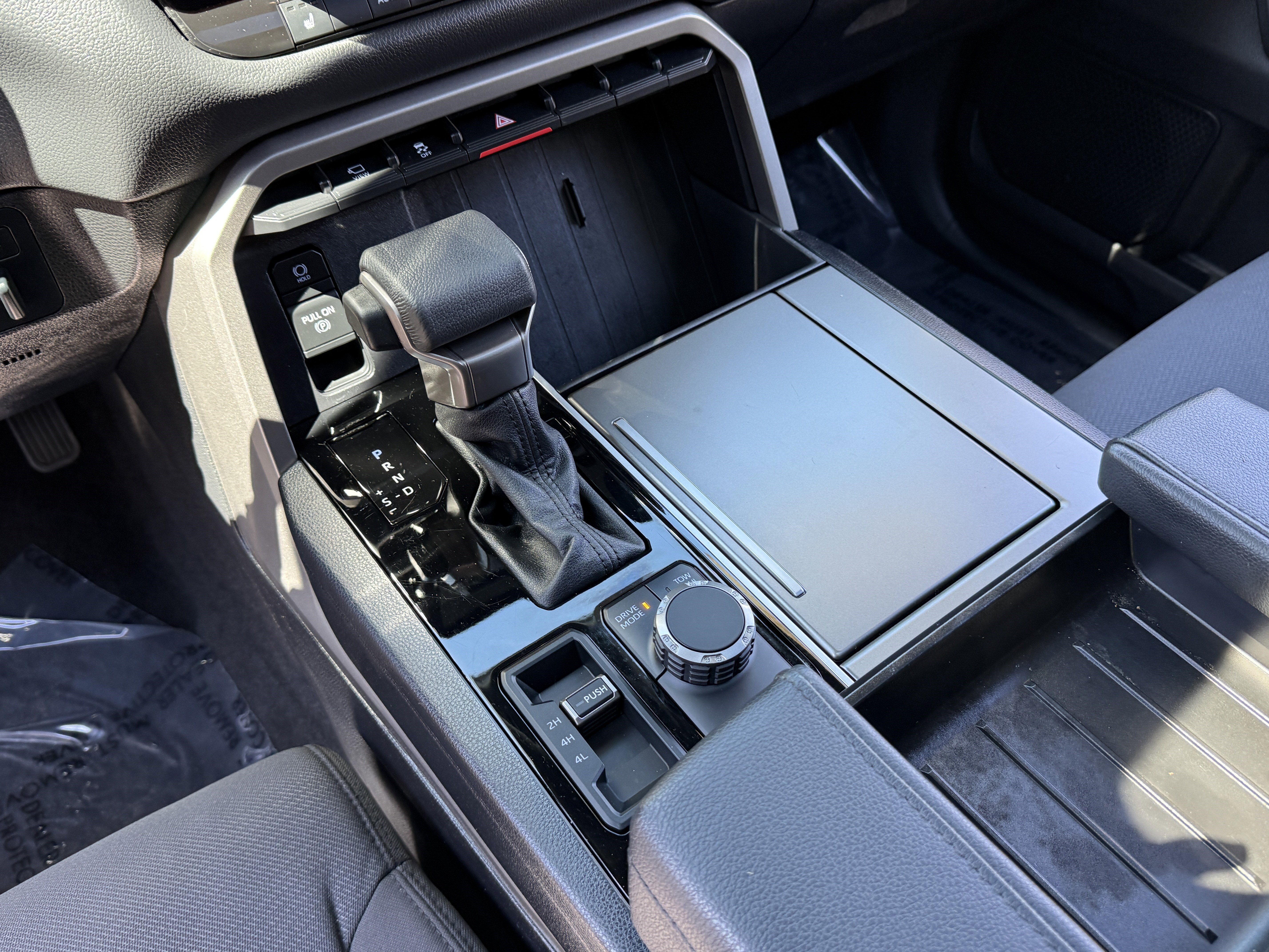 2025 Toyota Sequoia SR5