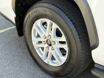 2025 Toyota Sequoia SR5