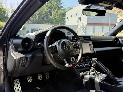 2025 Toyota GR86 Premium