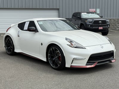 2017 Nissan 370Z NISMO