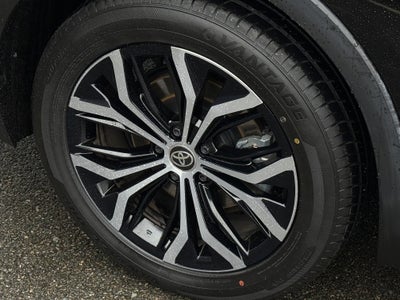 2024 Toyota Crown Limited