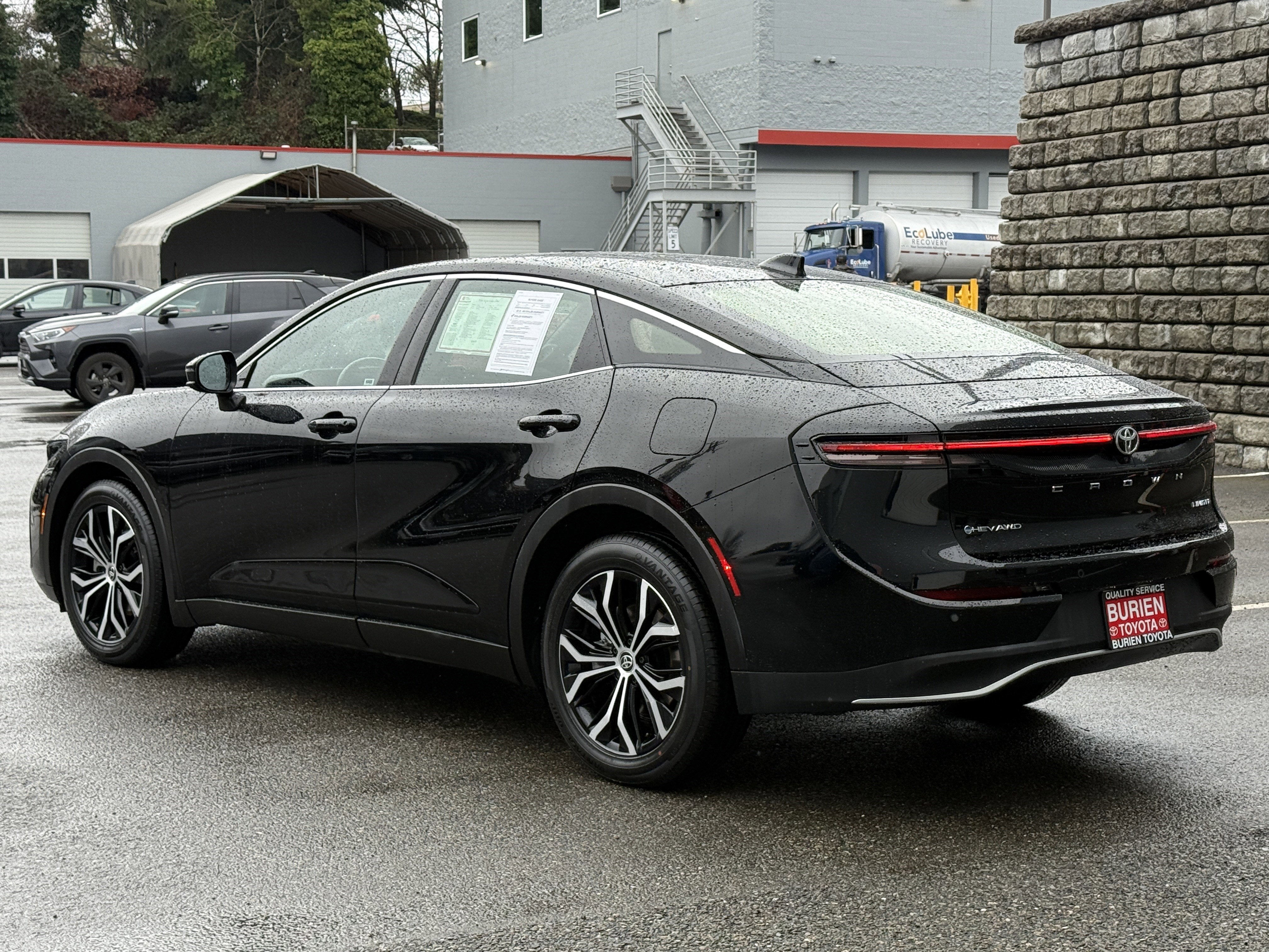 2024 Toyota Crown Limited