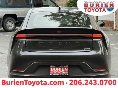 2025 Toyota Prius LE