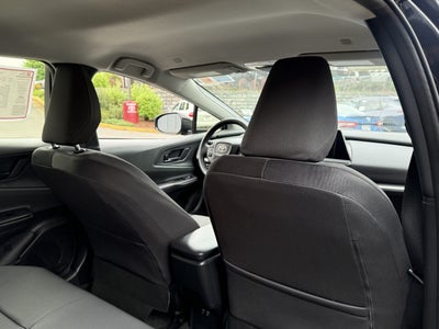 2025 Toyota Prius LE