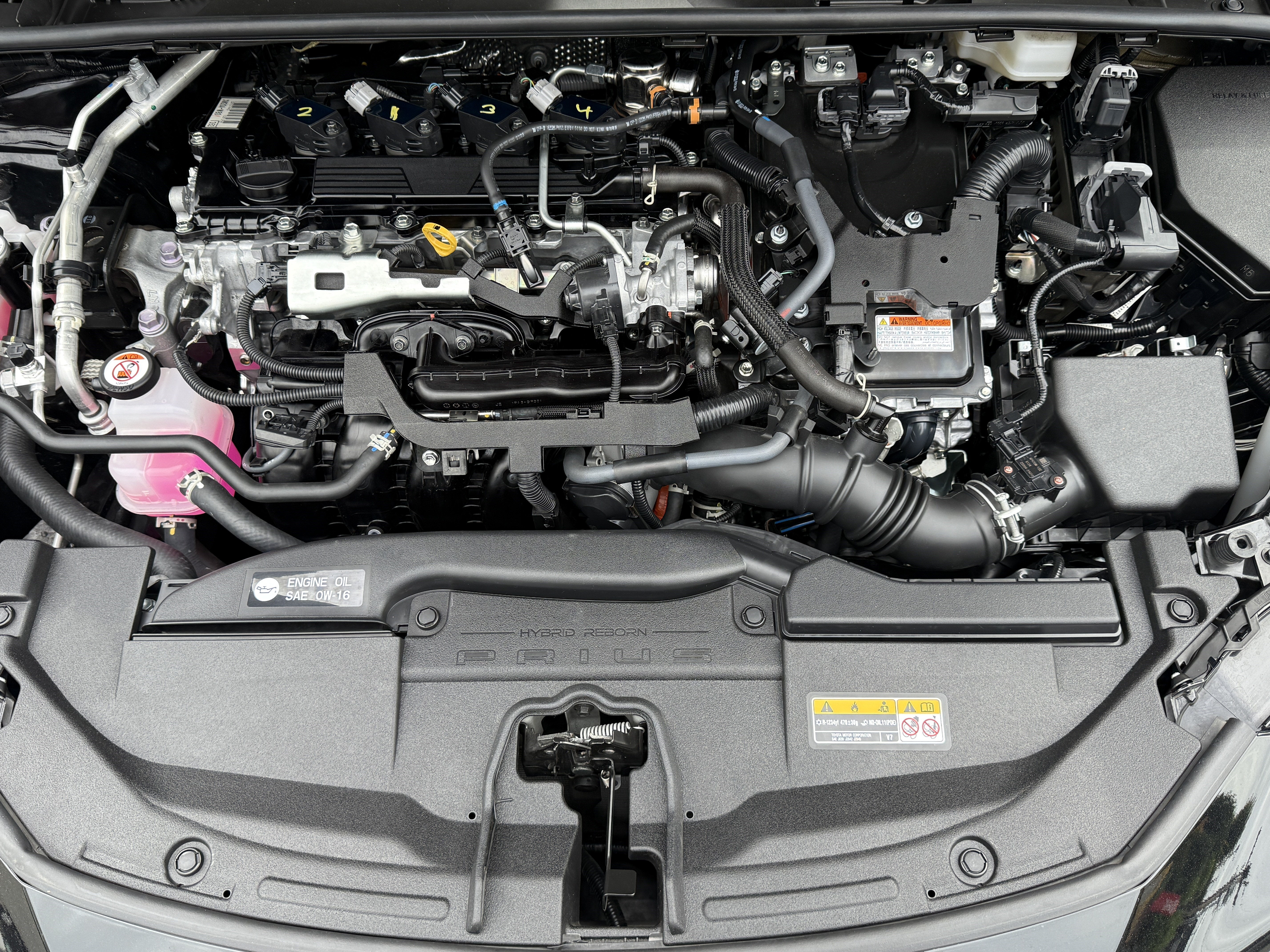 2025 Toyota Prius LE