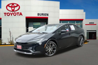 2025 Toyota Prius XLE