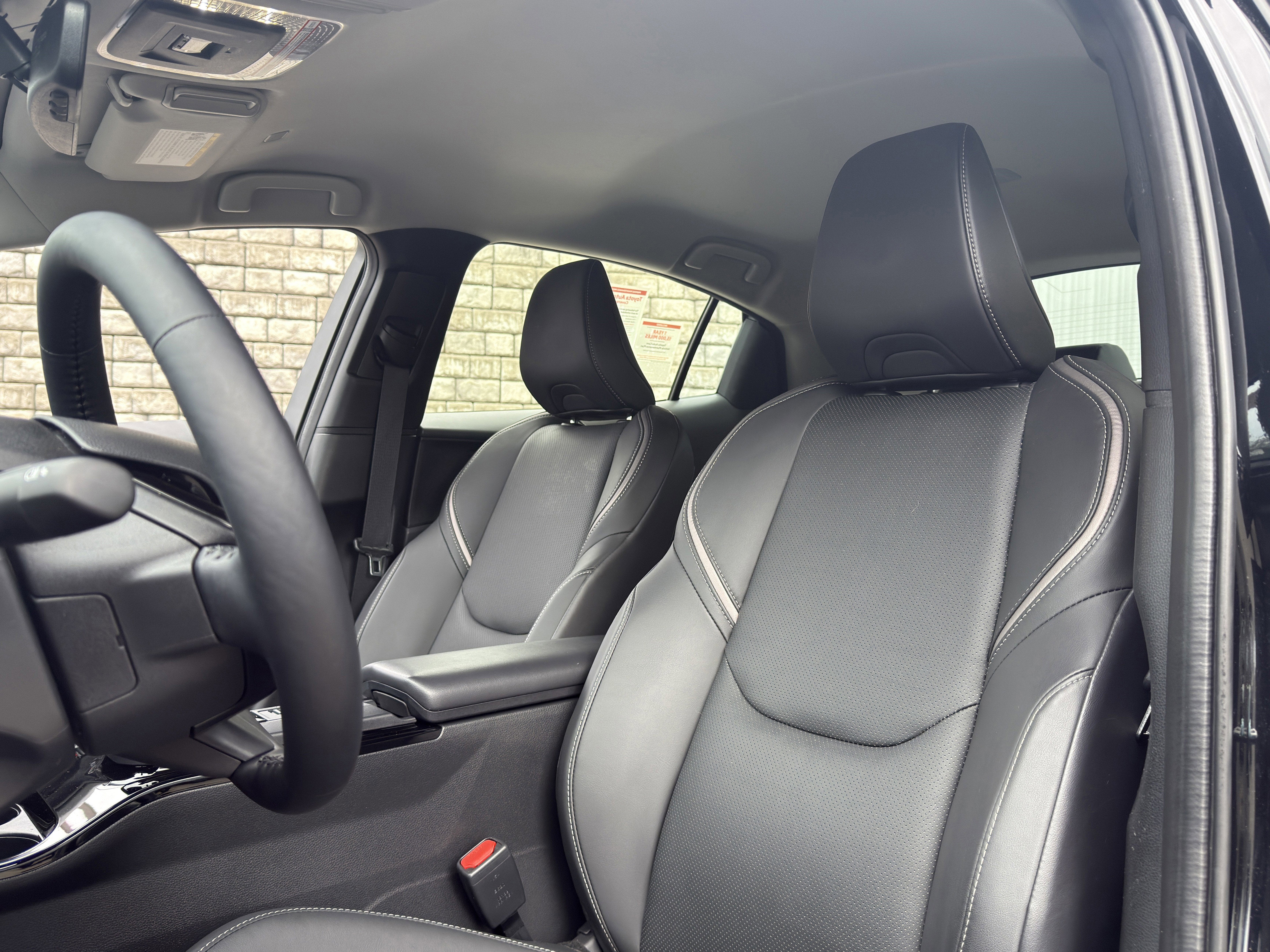 2025 Toyota Prius XLE