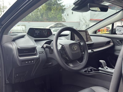 2025 Toyota Prius XLE