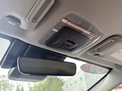 2025 Toyota Prius XLE