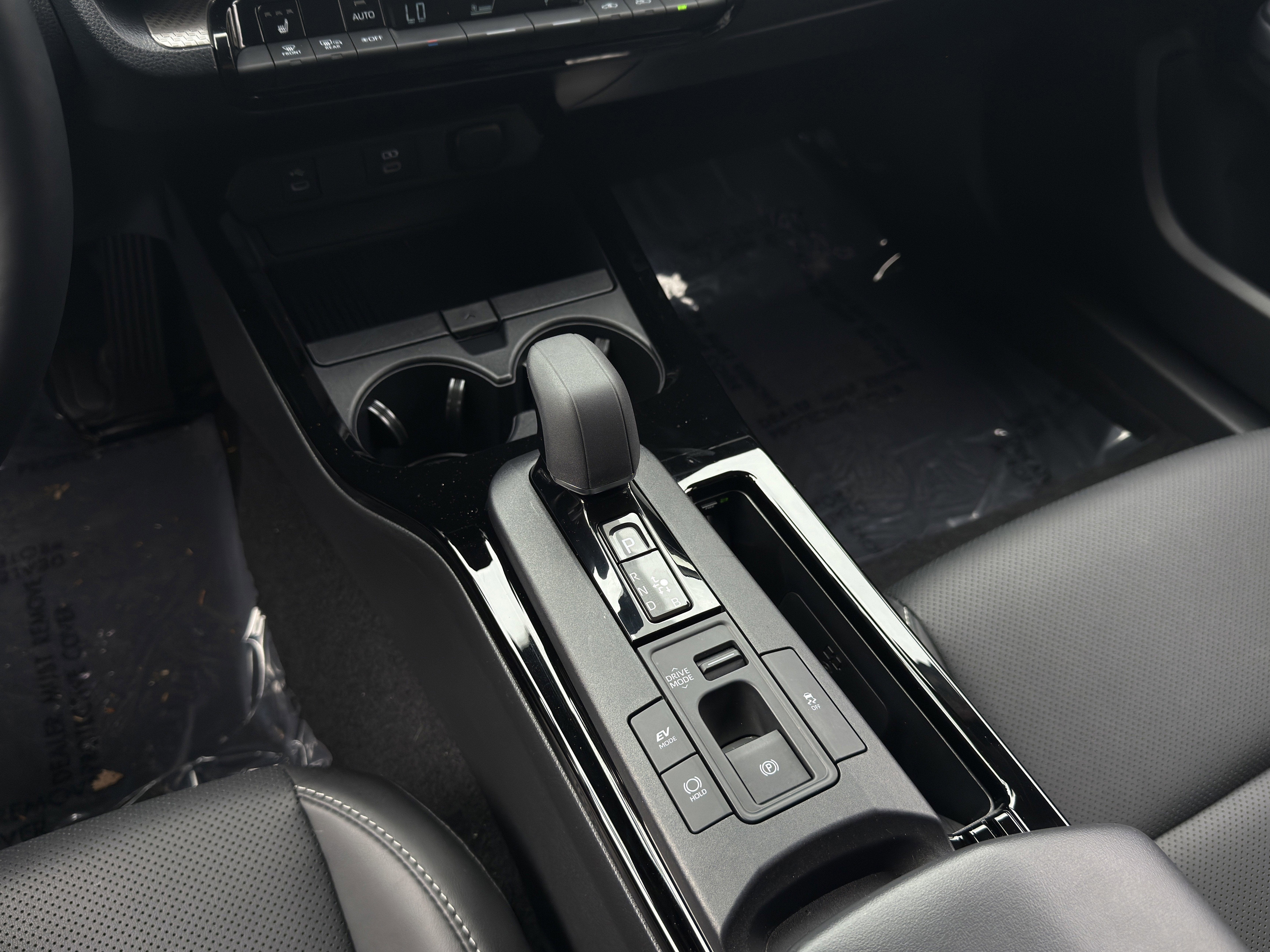 2025 Toyota Prius XLE