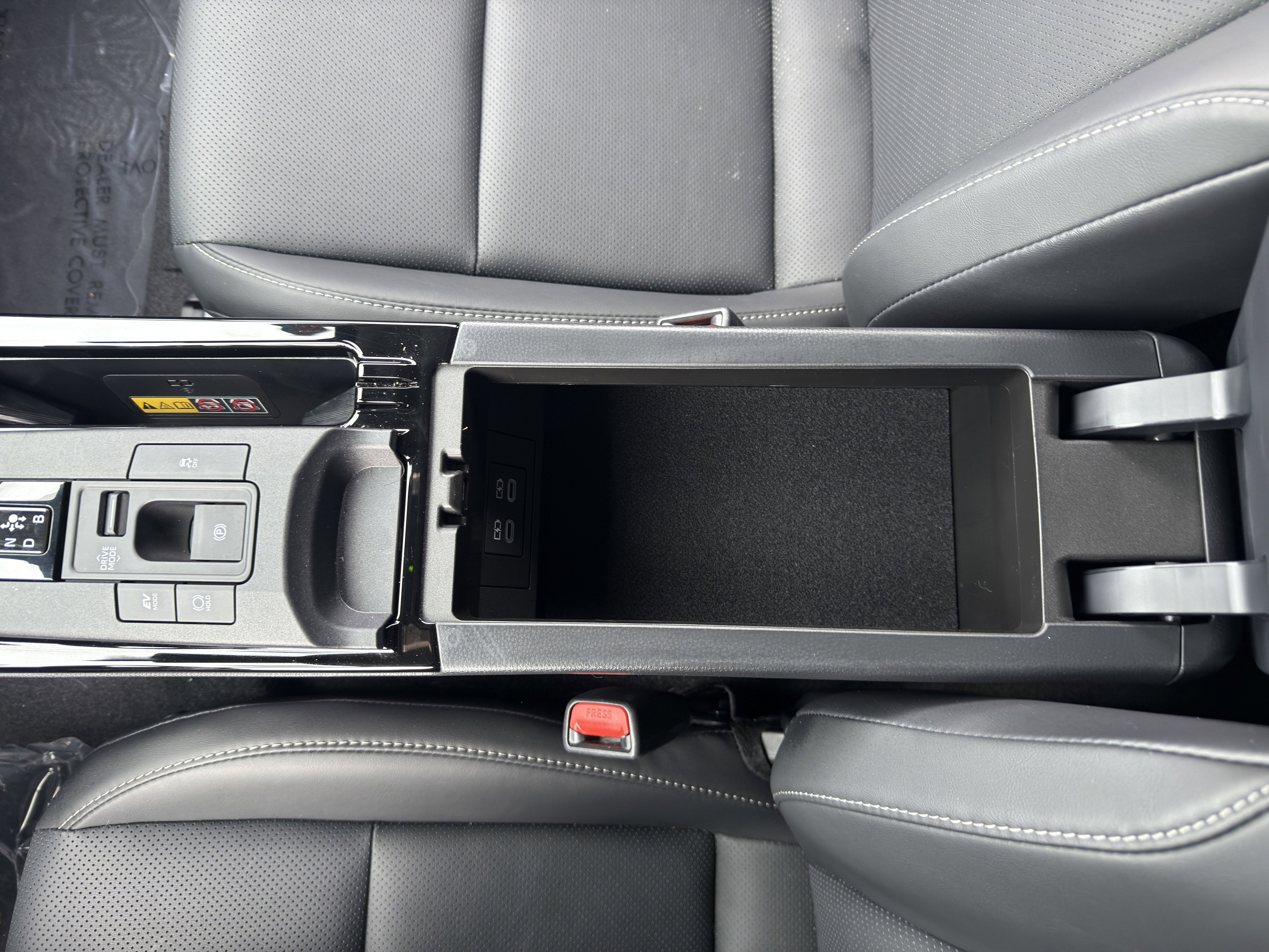 2025 Toyota Prius XLE