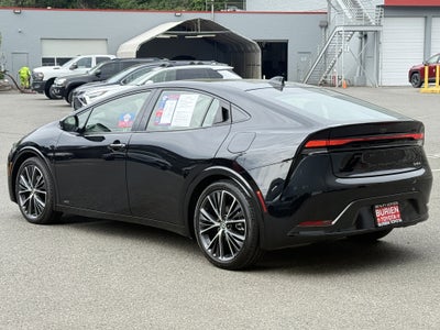 2025 Toyota Prius XLE