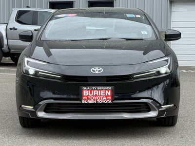 2025 Toyota Prius XLE