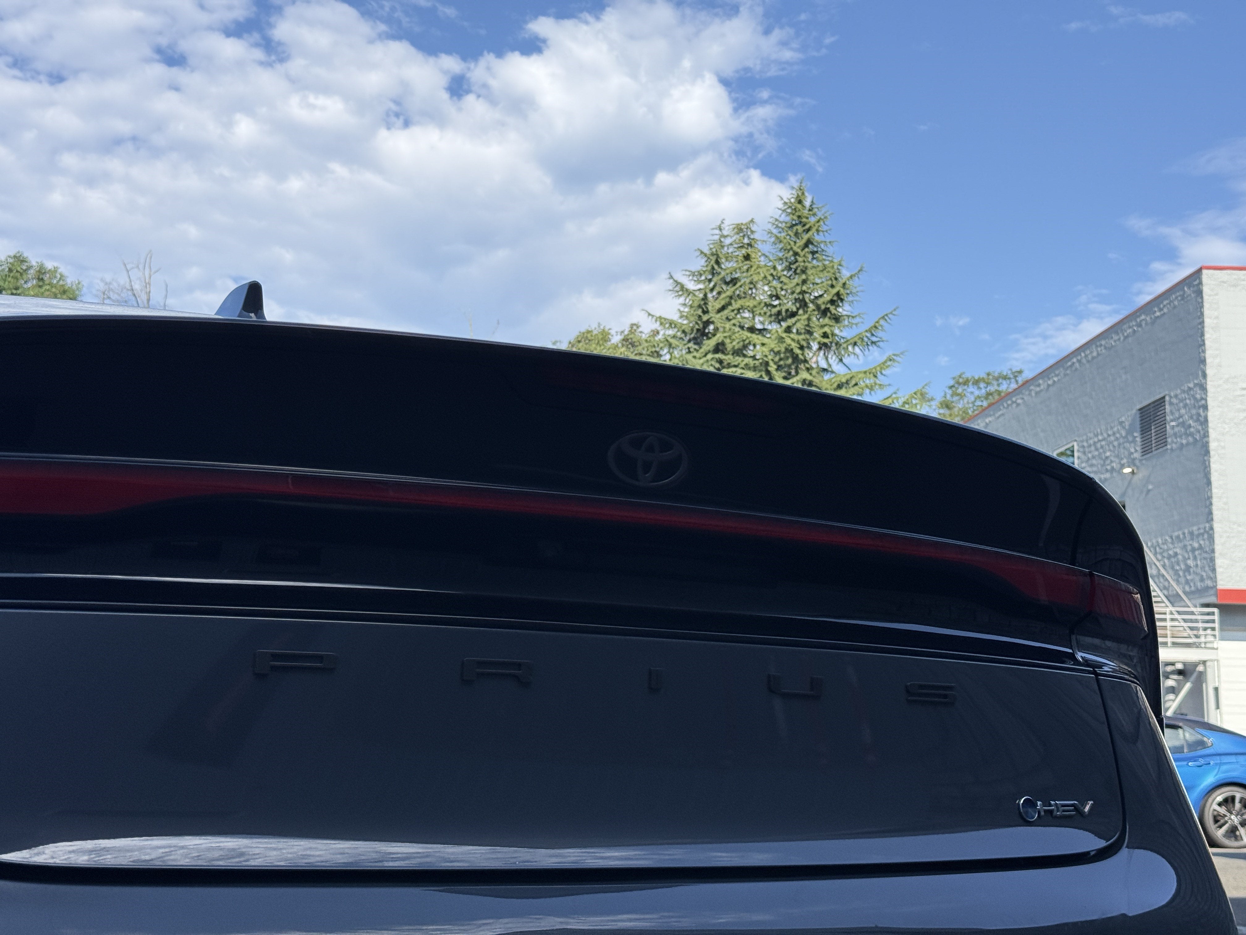 2023 Toyota Prius LE